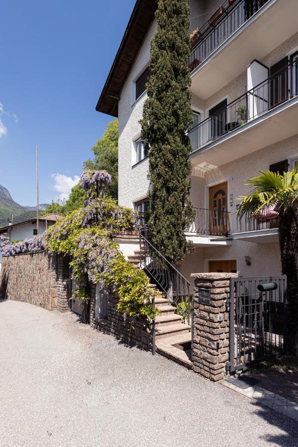 Ferienwohnung Haus Dorfblick Kaltern Exterior foto
