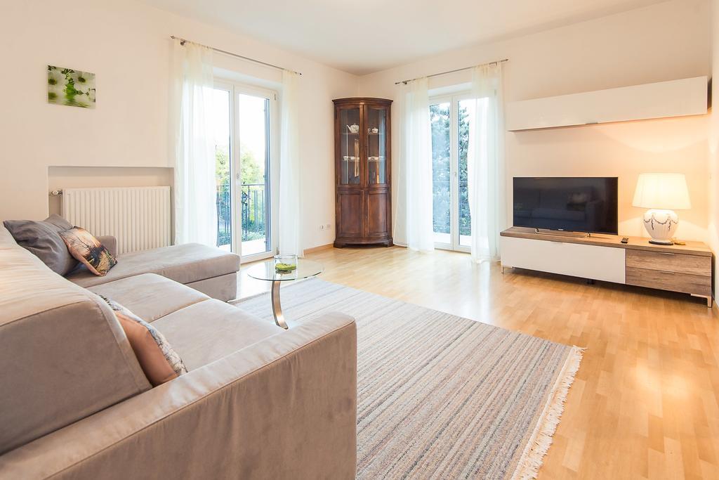 Ferienwohnung Haus Dorfblick Kaltern Exterior foto